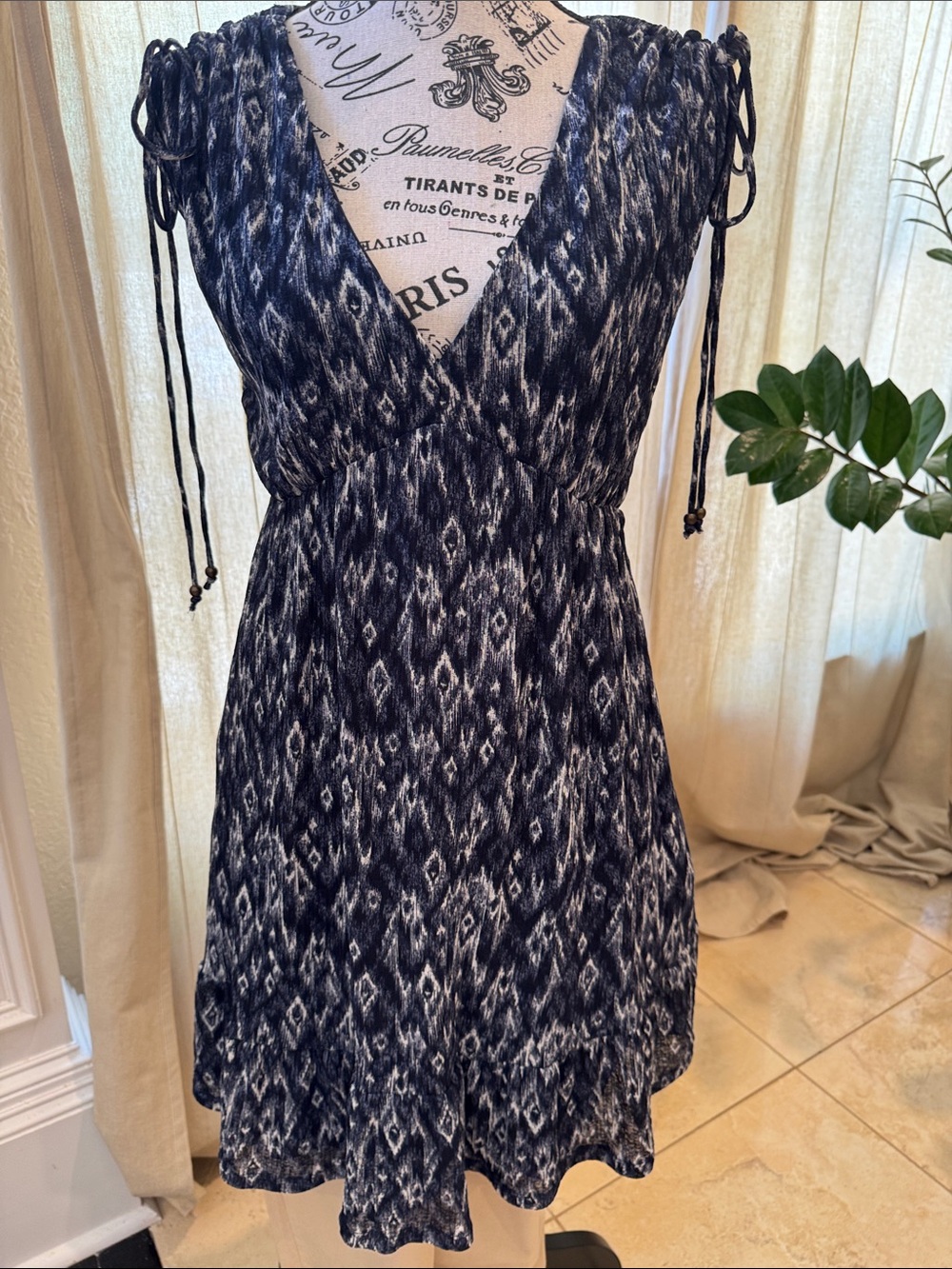Black & White Ikat V-Neck Summer Dress